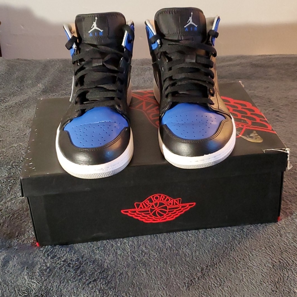 Jordan 1 game royal